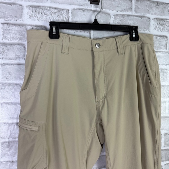 Mountain Khakis Classic Beige Nylon Stretch Outdoor Hiking Pants Mens 35 x 32 - Picture 2 of 8